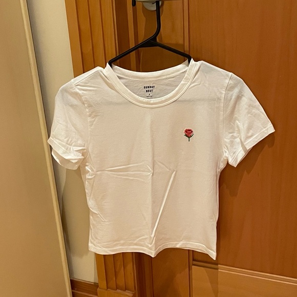 Sunday best tshirt - Picture 1 of 3